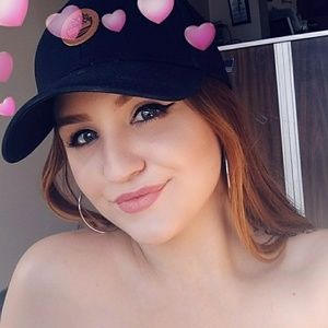 Meet your Posher, Brittani